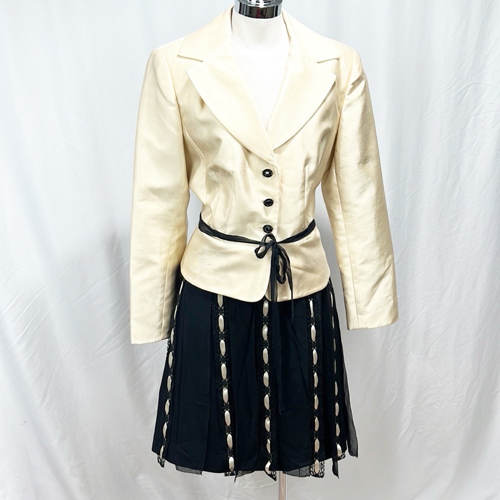 Kay Unger New York Silk Suit Skirt and Blazer size 14 - I DID NOT WEAR!